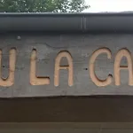 Le Jardin - Chalets, Et Emplacements Nus Pour Des Nature Le Long De La Rivière Le Gijou